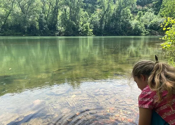 キャンプ場 Confort Et Petit Dejeuner - Formule Hoteliere Lisle-sur-Tarn